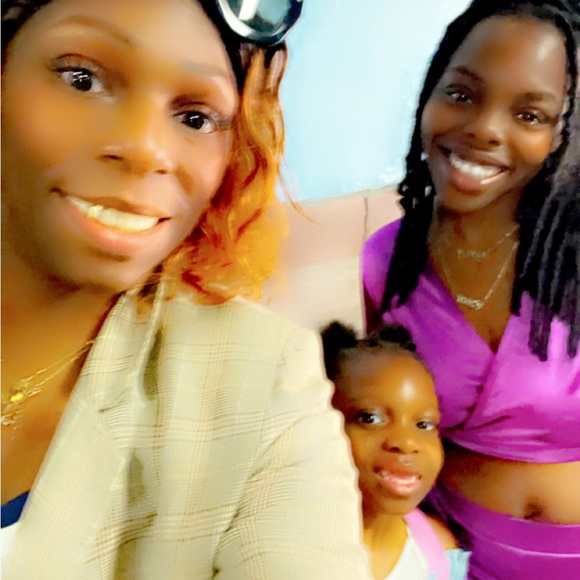 FYI: . In my apartment. Discount items. - Picture 12 of 15